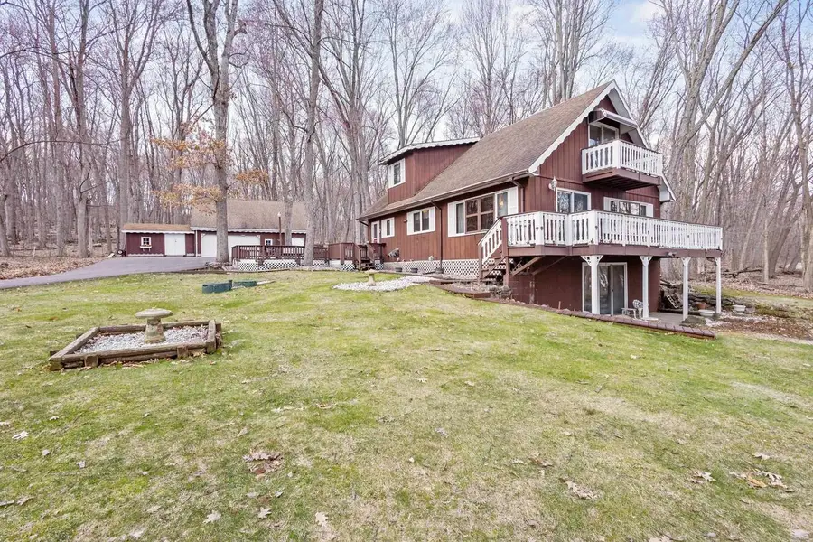 W11056 Lakeview Drive, Merrimac, WI 53561 - #2