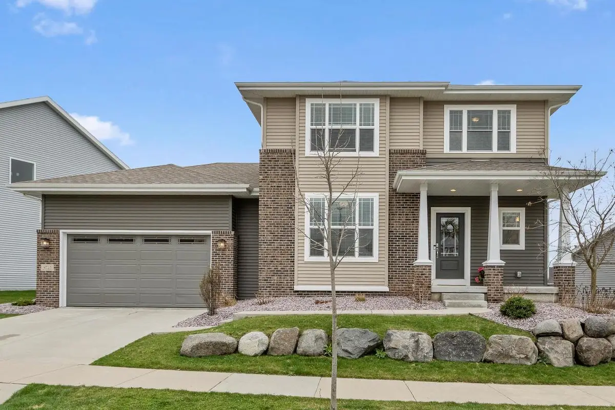 9725 Tawny Acorn Drive, Verona, WI 53593 - #1