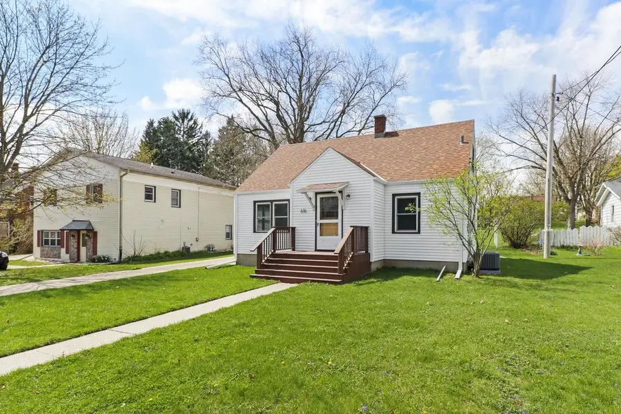 616 Werner Street, Watertown, WI 53098 - #3