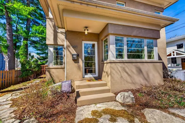 442 Toepfer Avenue, Madison, WI 53711