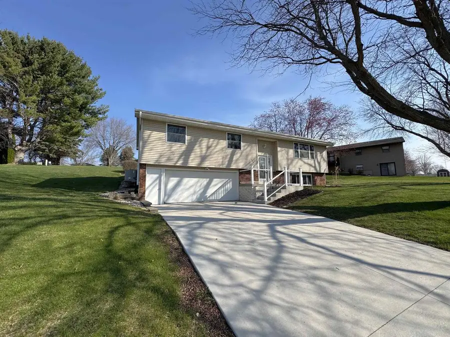 209 27th Street, Monroe, WI 53566 - #2