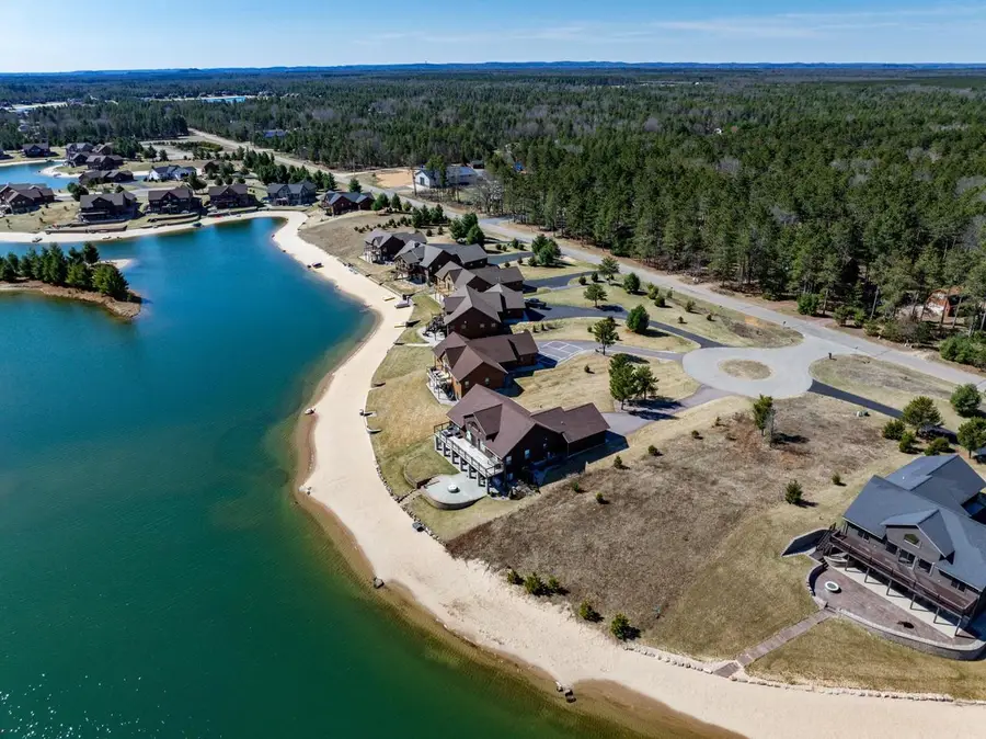 W5694 Westwater Circle, New Lisbon, WI 53950 - #3