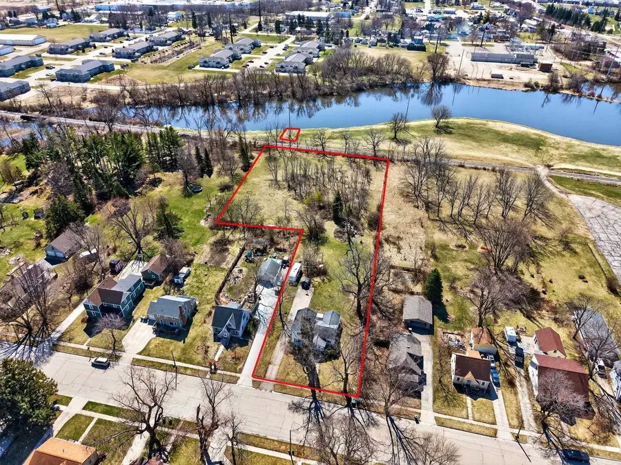533 Scott Street, Ripon, WI 54971 - #2