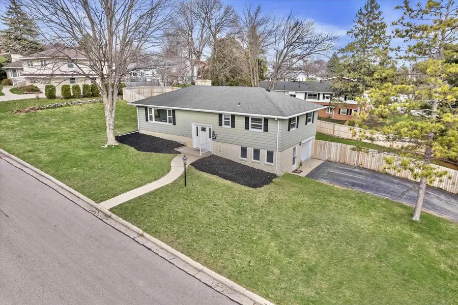 612 Roosevelt Street, Fort Atkinson, WI 53538 - #3