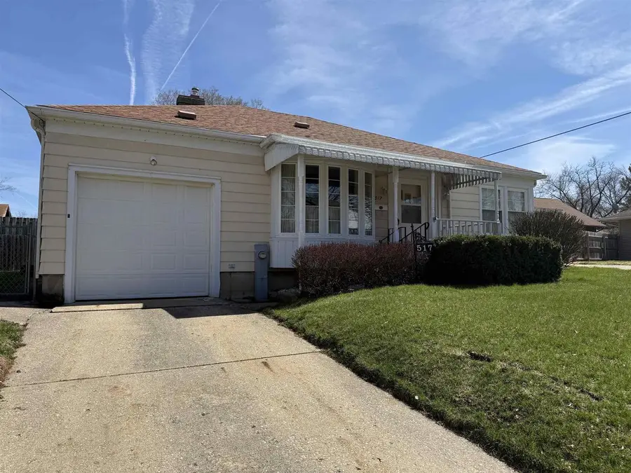 517 Moore Street, Beloit, WI 53511 - #3