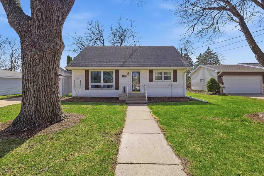 103 Heller Street, Beaver Dam, WI 53916 - #3