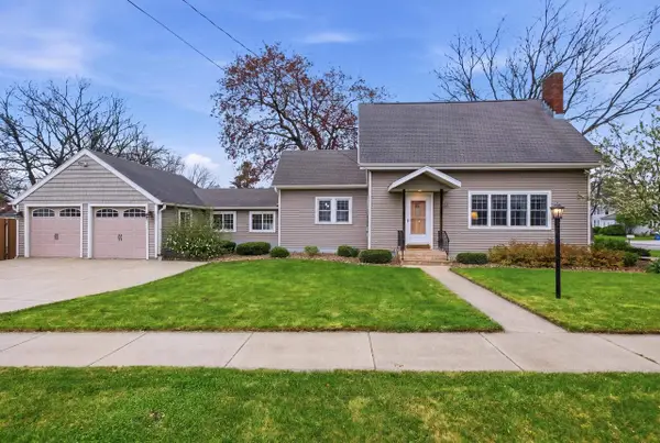 102 1st Street, Brooklyn, WI 53521