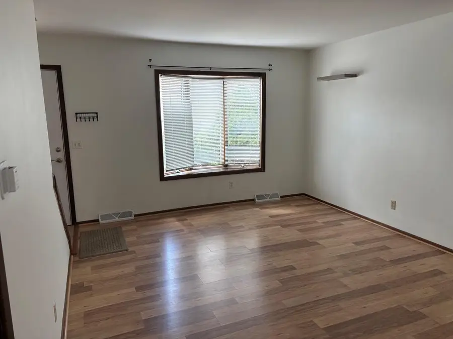 44 N Lakewood Gardens Lane, Madison, WI 53704 - #3