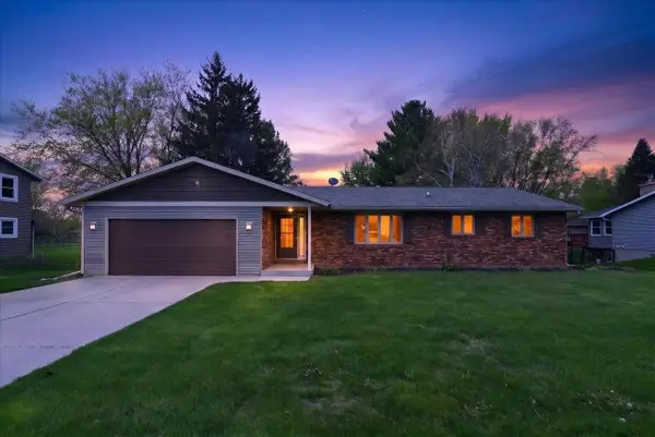 508 Woodvale Drive, Deforest, WI 53532