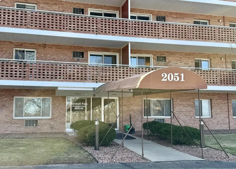 2051 Allen Boulevard #103, Middleton, WI 53562 - #2