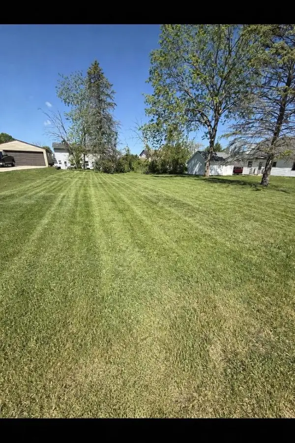 206 DERBY Lane, Watertown, WI 53094