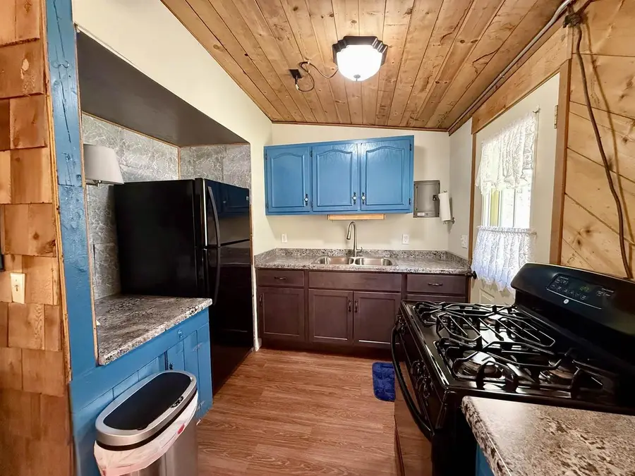 E2552 Porter Road, Lone Rock, WI 53556 - #2