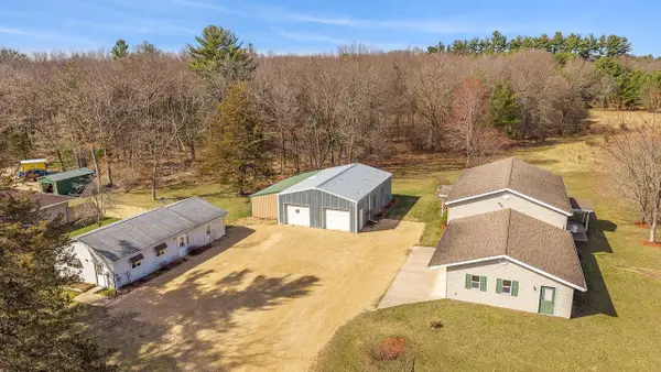 561 & 563 Underwood Avenue, Montello, WI 53949