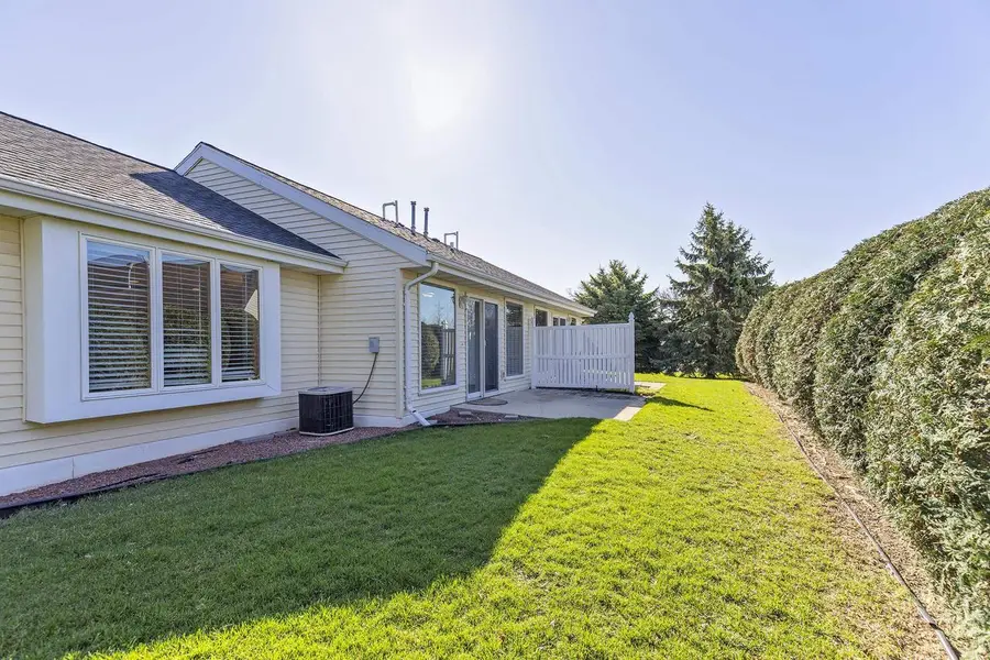 615 Shah Avenue, Fort Atkinson, WI 53538 - #2