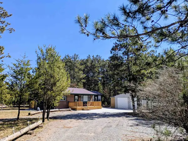 1360 10th Avenue, Friendship, WI 53934