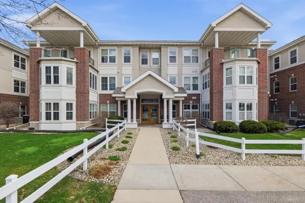 8510 Greenway Boulevard #303, Middleton, WI 53562