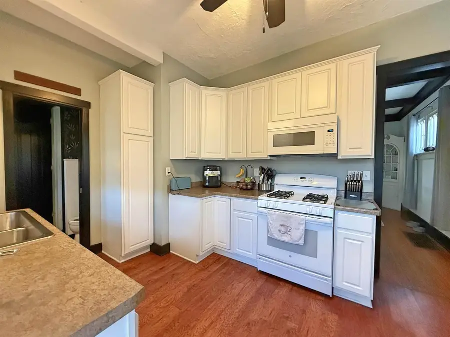 236 Washington Street, Janesville, WI 53548 - #3