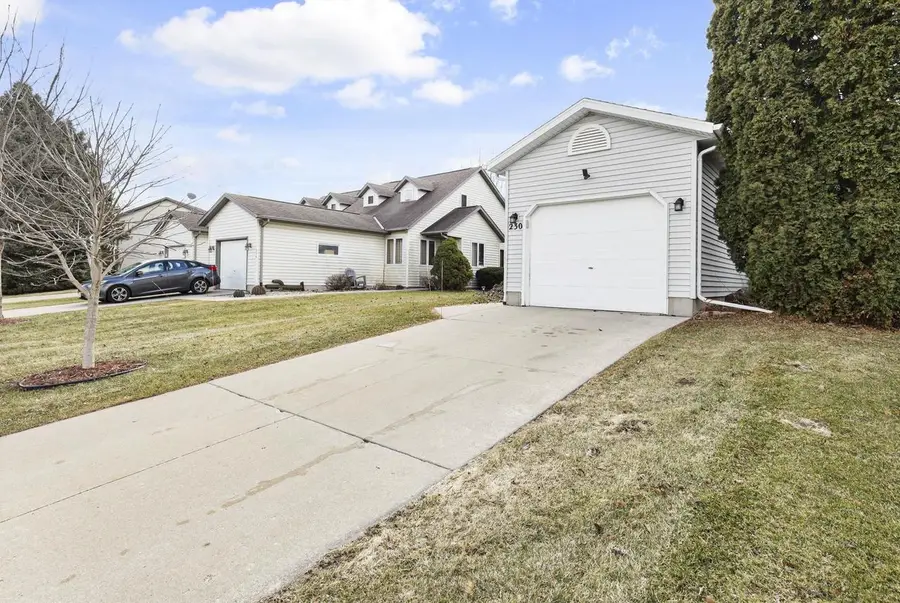 230 White Tail Drive, Sun Prairie, WI 53590 - #3