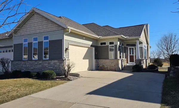 440 Grandview Drive, Waunakee, WI 53597