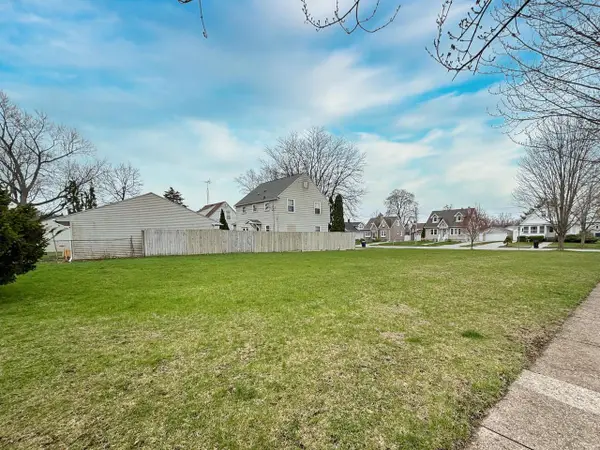 832 Cornelia Street, Janesville, WI 53545