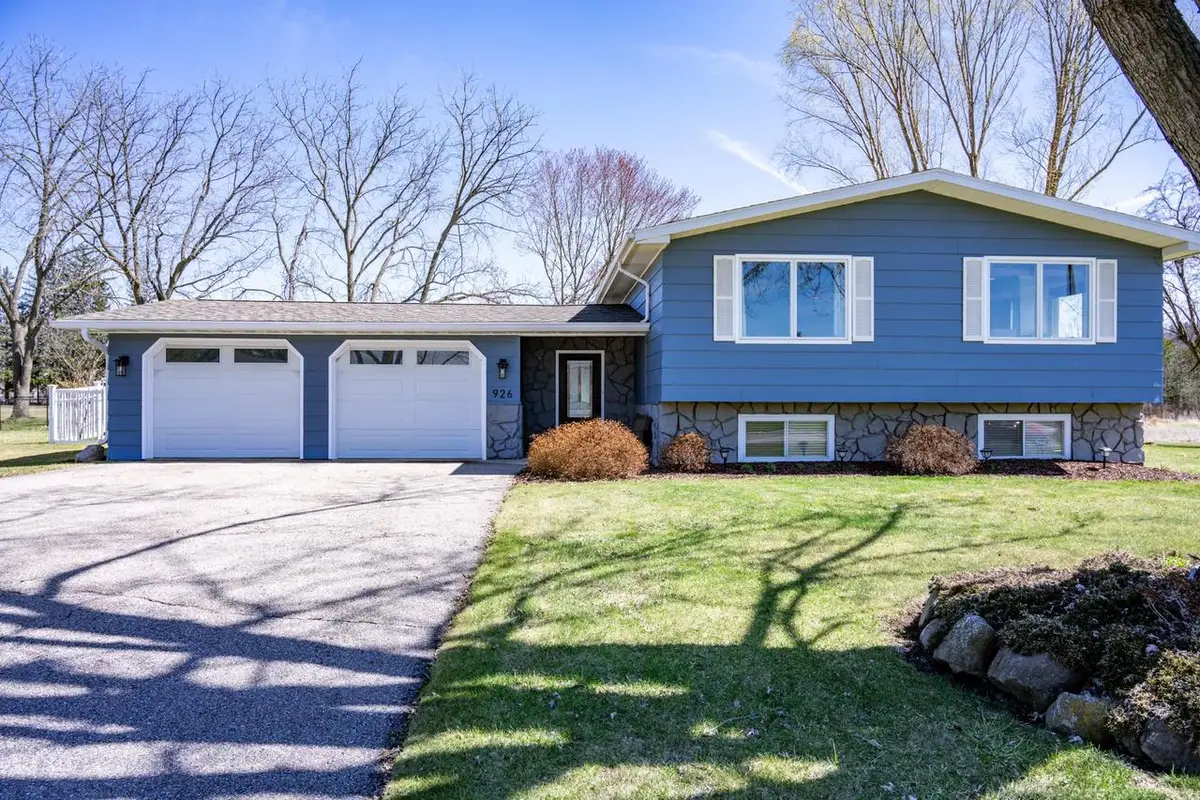 926 Elm Street, Mauston, WI 53948 - #1