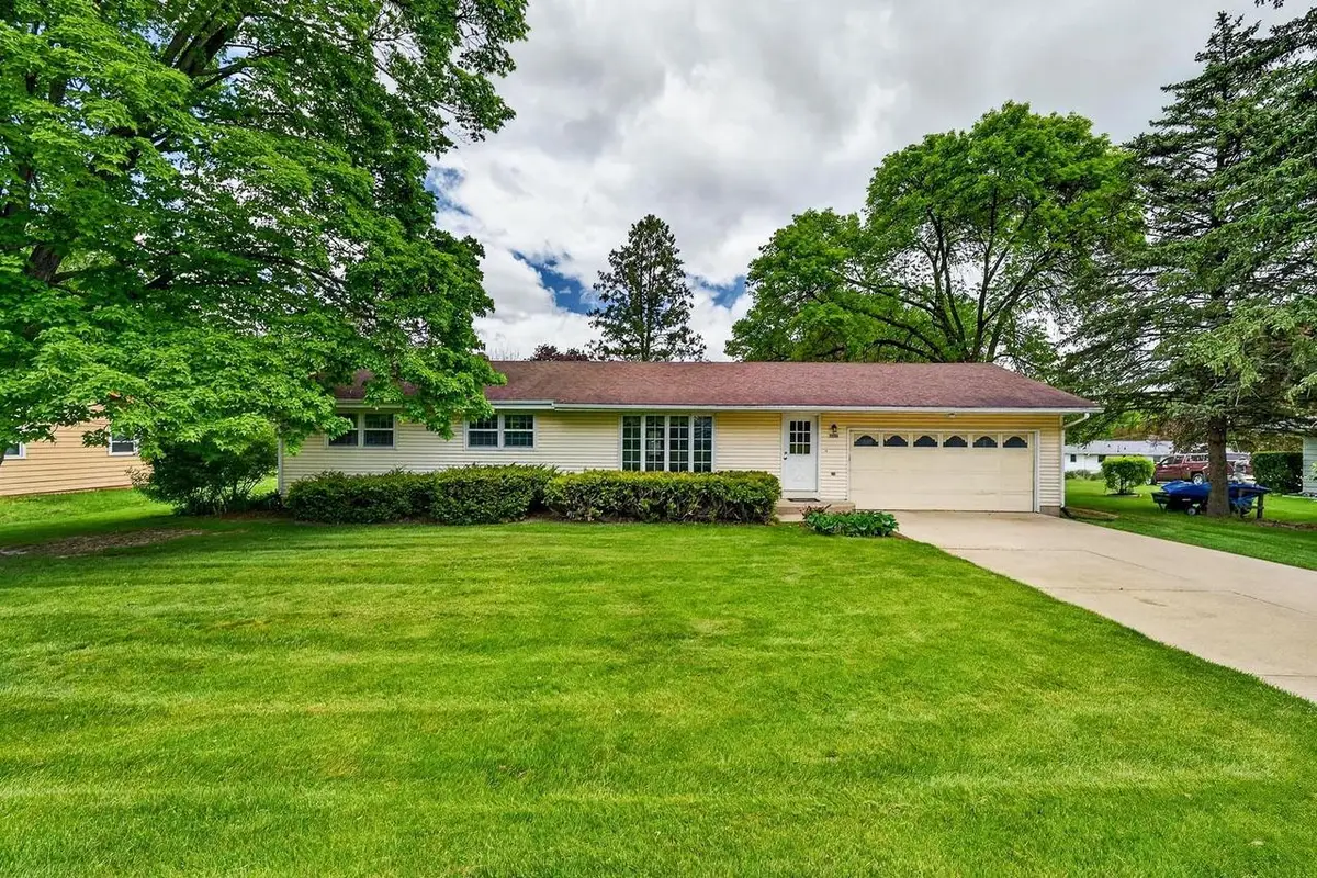 5630 Lacy Road, Fitchburg, WI 53711 - #1