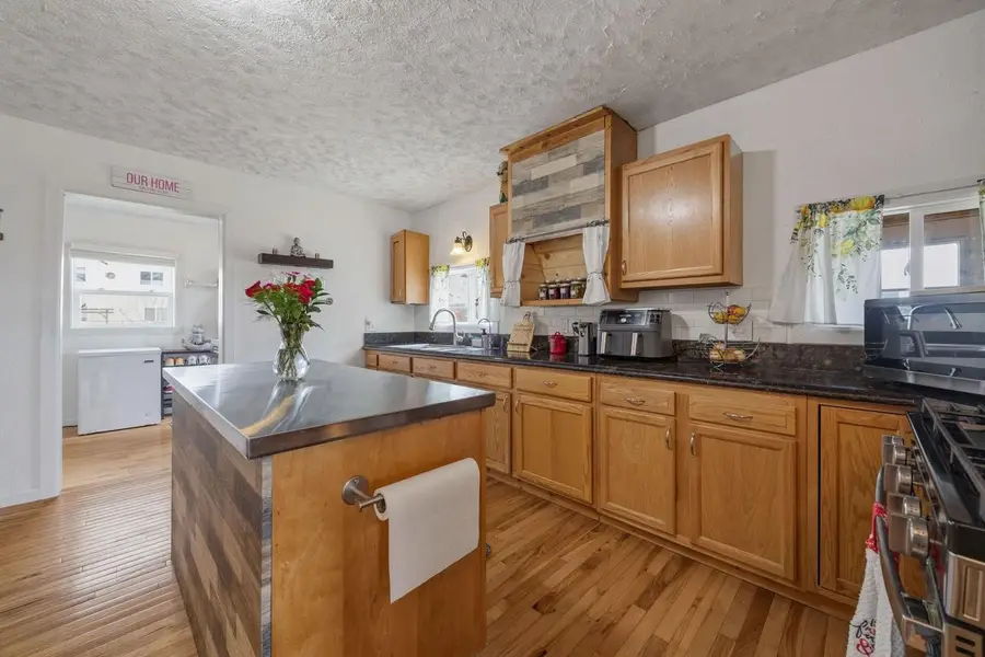2425 Oakhill Avenue, Janesville, WI 53546 - #2