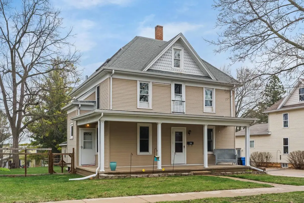 804 Main Street, Mount Horeb, WI 53572 - #1