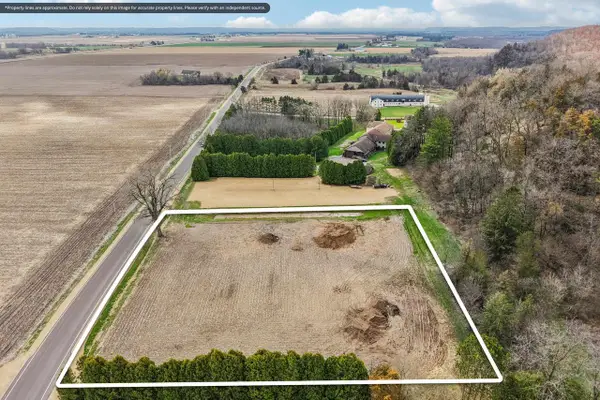 Lots 9 & 10 Old Bluff Trail, Prairie Du Sac, WI 53578