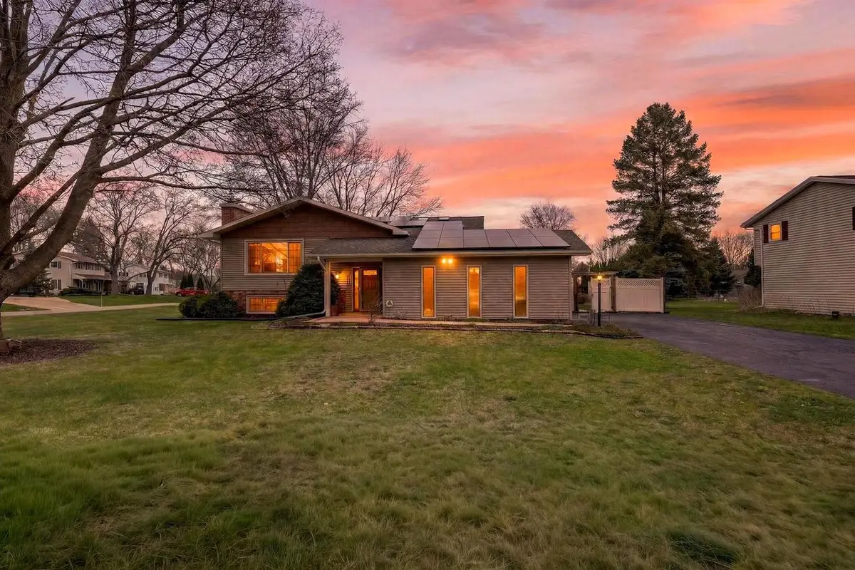 3468 Cottontail Trail, Madison, WI 53718 - #1