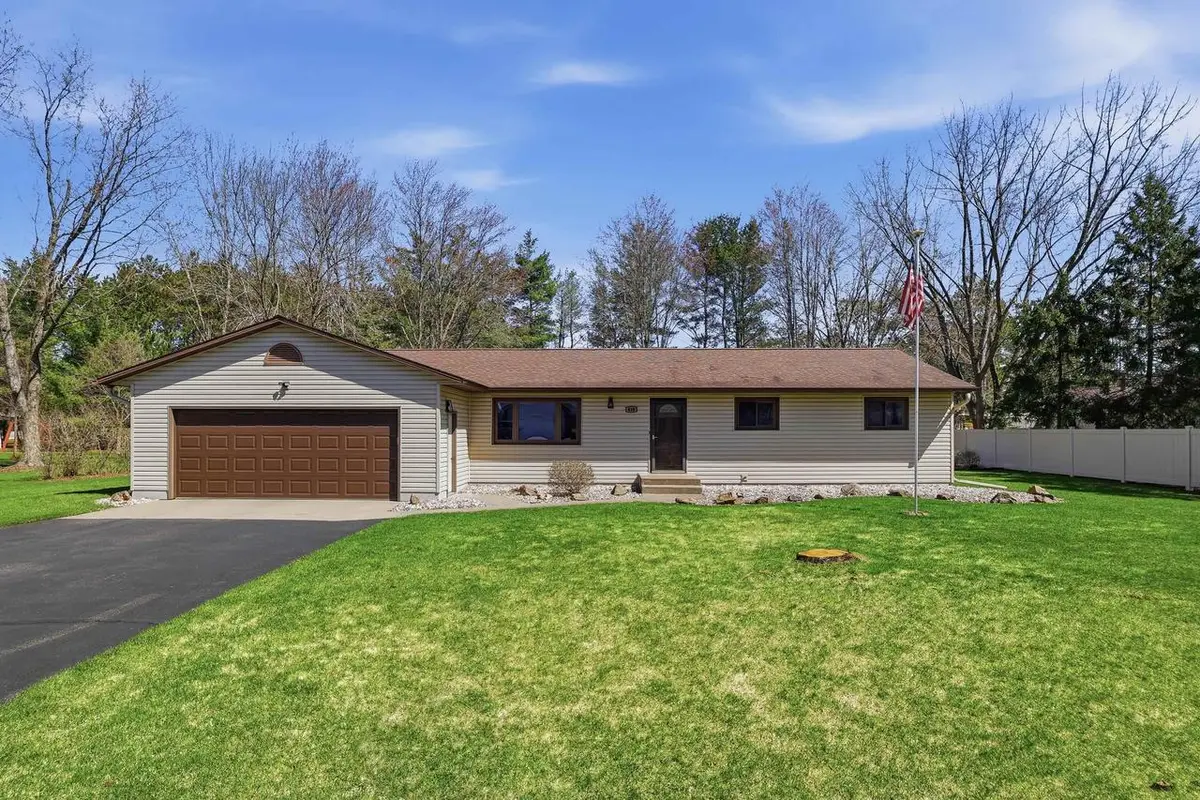 630 Bob's Drive, Plover, WI 54467 - #1