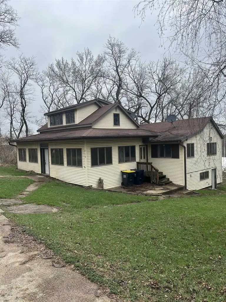212 Center Avenue, Necedah, WI 54646 - #2