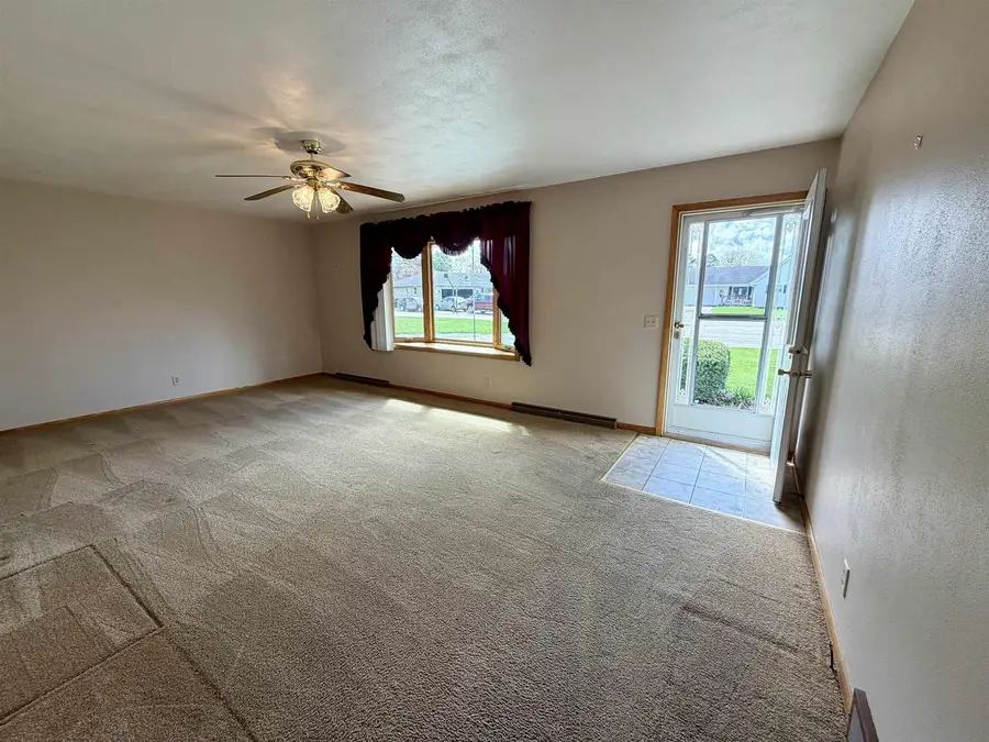 1920 Greenwich Lane, Janesville, WI 53545 - #3