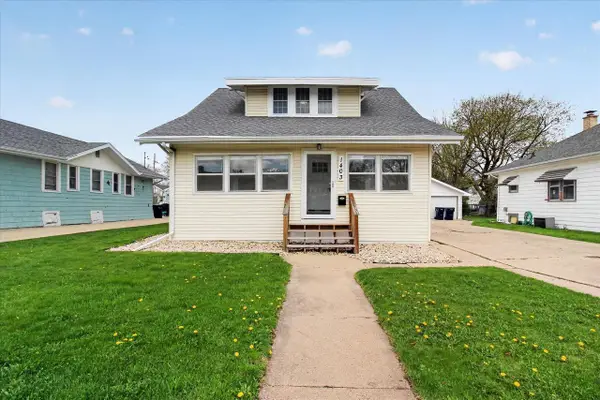 1403 E Van Buren Street, Janesville, WI 53545