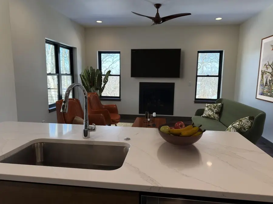 214 Whitetail Lane #6, Deerfield, WI 53531 - #2