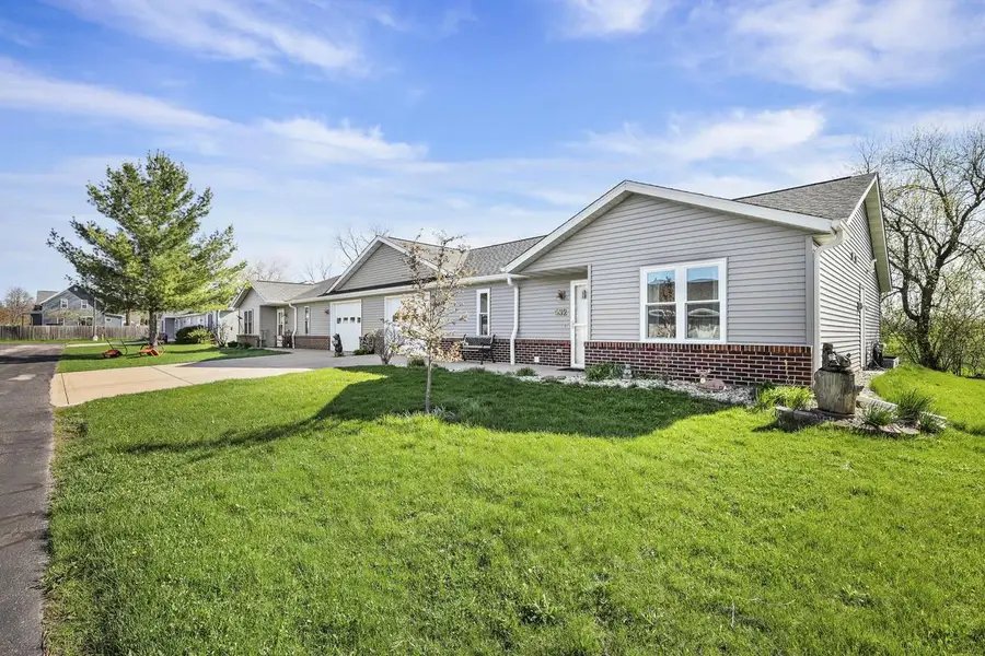 532 Plum Tree Drive, Evansville, WI 53536 - #2