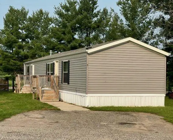 134 Attewell Street #8, Mauston, WI 53948