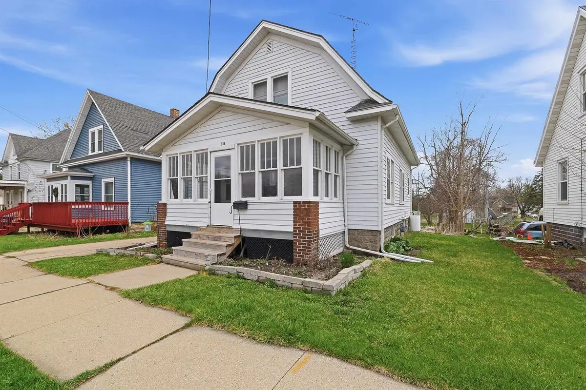 338 Ludington Street, Columbus, WI 53925 - #1