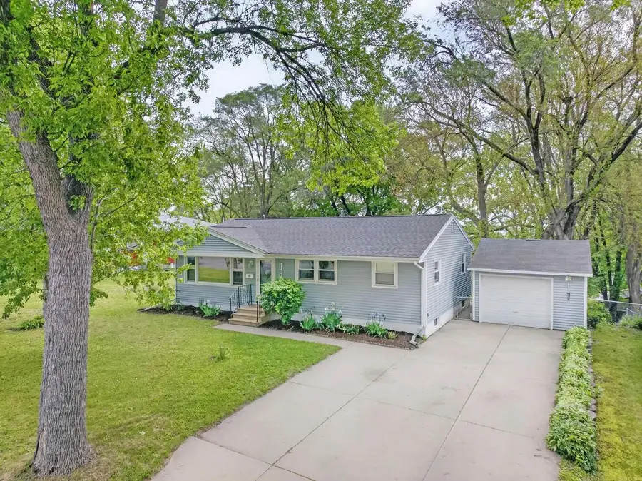5104 MAHER Avenue, Madison, WI 53716 - #2