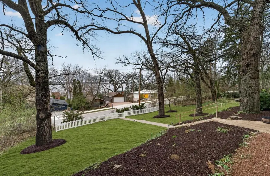 5109 Lake Mendota Drive, Madison, WI 53705 - #2