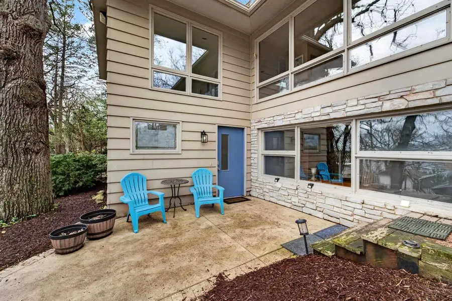 5109 Lake Mendota Drive, Madison, WI 53705 - #3