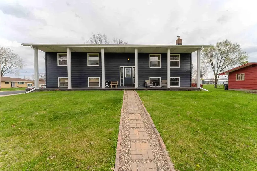 800 East Avenue, Tomah, WI 54660 - #2