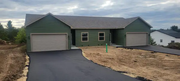 408 mine Road, Baraboo, WI 53913