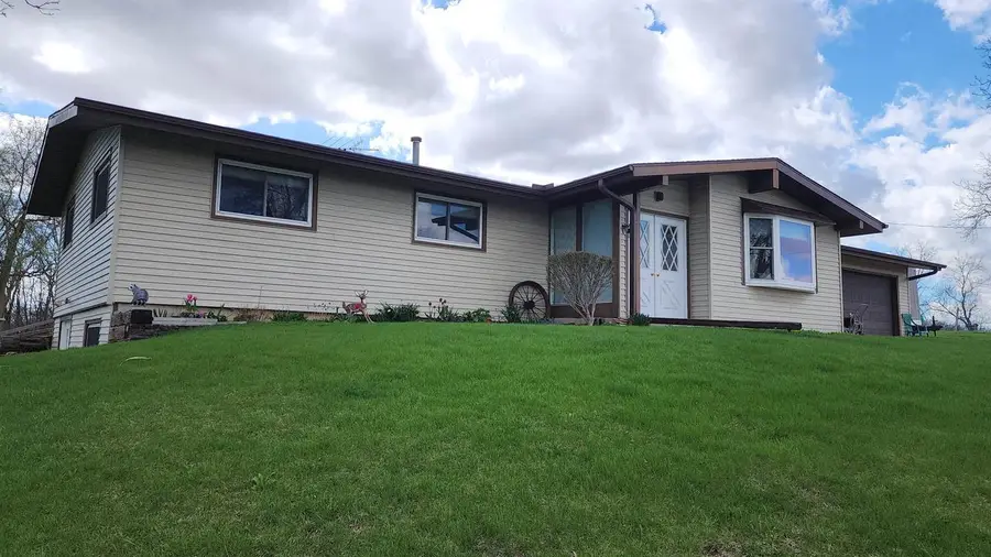 N399 Mount Hope Road, Brodhead, WI 53520 - #2