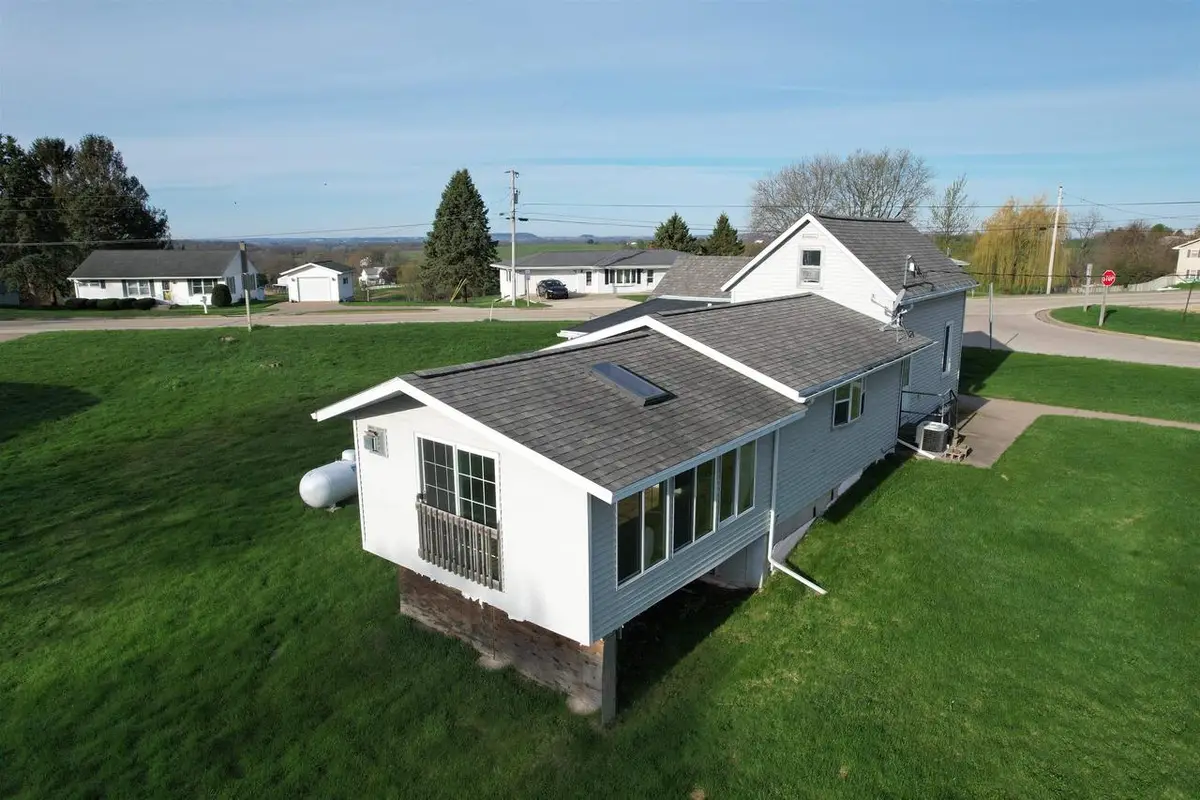 126 Bunker Hill Street, Potosi, WI 53820 - #1