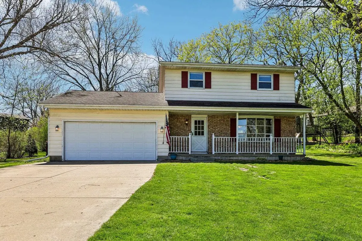 1625 Trails End, Marshall, WI 53559 - #1