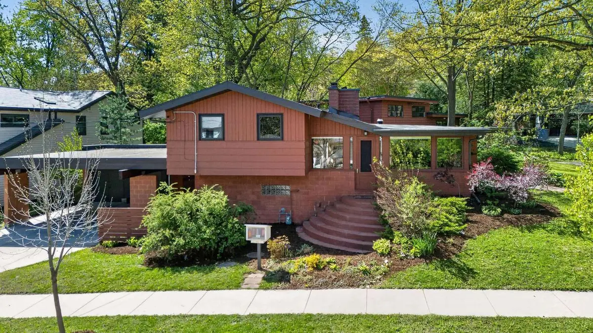 25 Shepard Terrace, Madison, WI 53705 - #1