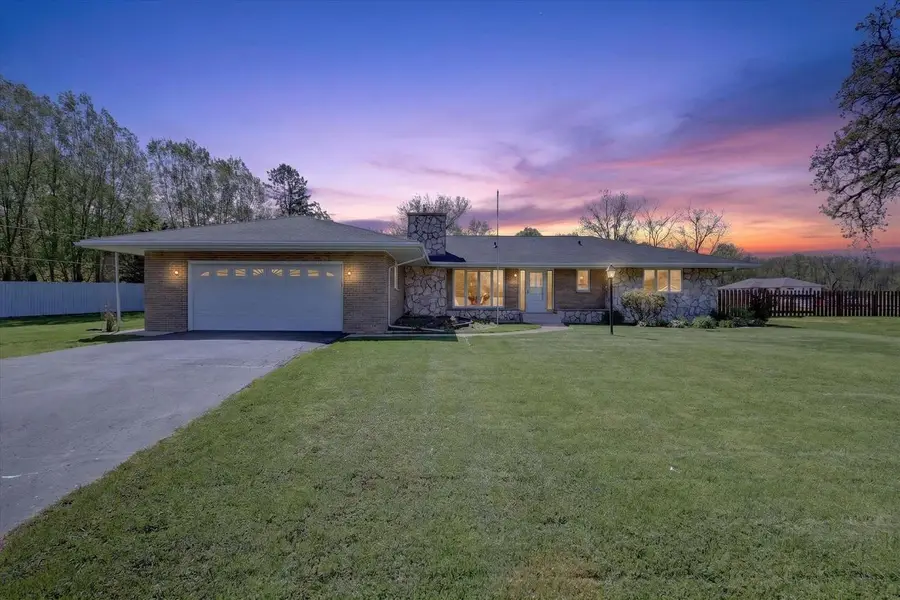 5138 County Road S, Beloit, WI 53511 - #3