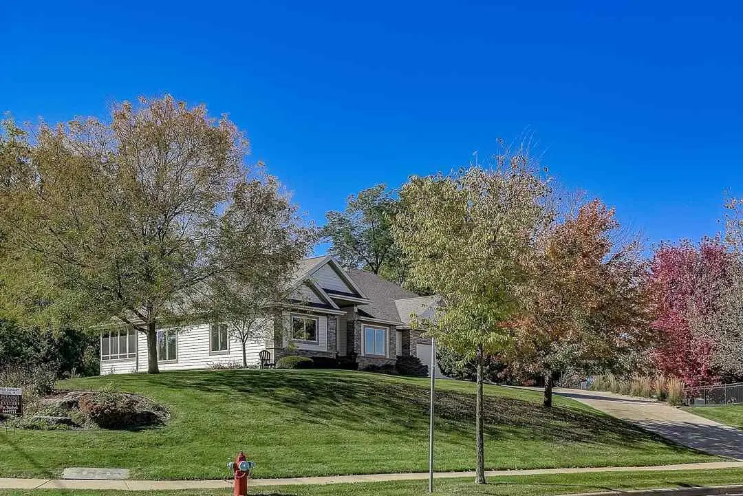 702 Cricket Lane, Middleton, WI 53562 - #1
