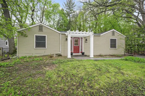 2825 Regent Street, Madison, WI 53705